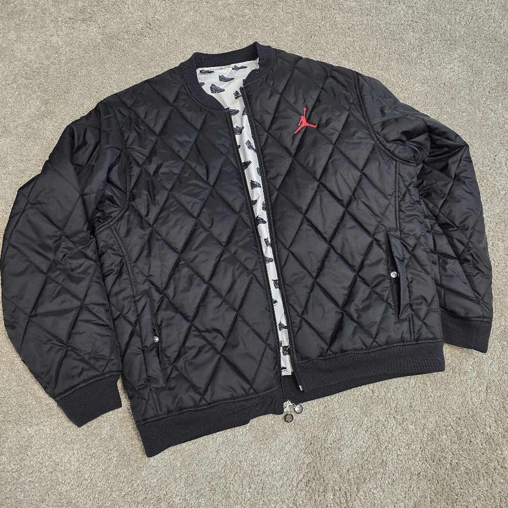 Jordan Flight Jacket size 3xl shoe print reversible great condition